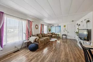 370 E Merlin St N, North Salt Lake, UT 84054 - Photo 5