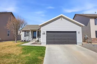 2341 E Summit Way, Eagle Mountain, UT 84005 - Photo 3