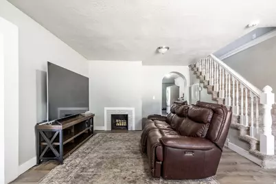 150 S 450 E, Clearfield, UT 84015 - Photo 5