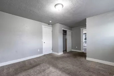 150 S 450 E, Clearfield, UT 84015 - Photo 23