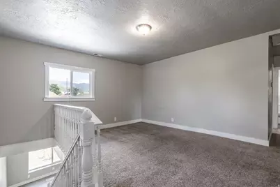 150 S 450 E, Clearfield, UT 84015 - Photo 9