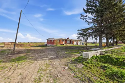 2305 W 2200 S, Wellsville, UT 84339 - Photo 17