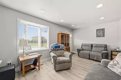 5660 S 1425 E #E3, South Ogden, UT 84403 - Photo 7