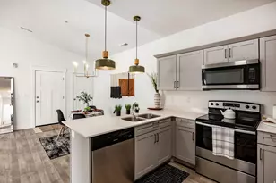 13536 S Poole Dr, Riverton, UT 84096 - Photo 11