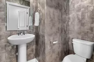 268 E Serenity Ave, Tooele, UT 84074 - Photo 9