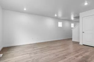 268 E Serenity Ave, Tooele, UT 84074 - Photo 19