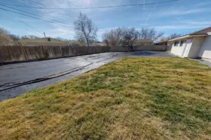 4929 S 1950 W, Taylorsville, UT 84129 - Photo 23