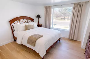 4929 S 1950 W, Taylorsville, UT 84129 - Photo 11