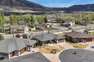 1287 E Corner View Ct, Draper, UT 84020 - Photo 37