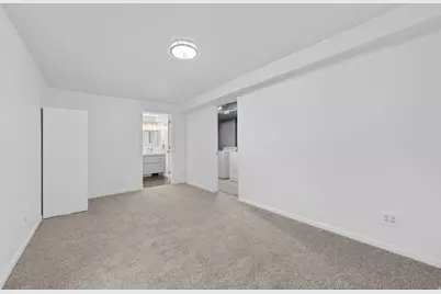 499 N 200 W #19, Bountiful, UT 84010 - Photo 29