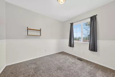 499 N 200 W #19, Bountiful, UT 84010 - Photo 23