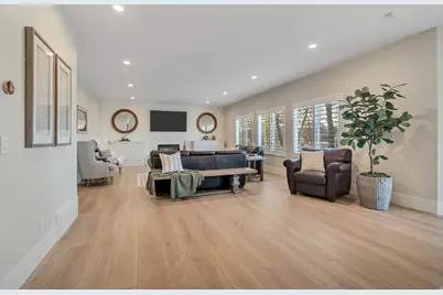 329 E Brown Farm Ln S, Draper, UT 84020 - Photo 13