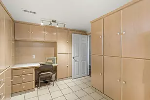 978 N 170 E, Bountiful, UT 84010 - Photo 15