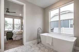 1670 E Hopkins Ln, Salt Lake City, UT 84108 - Photo 11