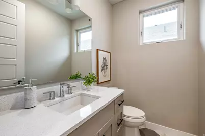 1670 E Hopkins Ln, Salt Lake City, UT 84108 - Photo 27