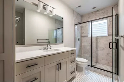 1670 E Hopkins Ln, Salt Lake City, UT 84108 - Photo 33