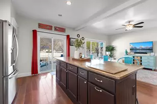 10294 N Carriage Ln, Cedar Hills, UT 84062 - Photo 13