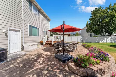 10294 N Carriage Ln, Cedar Hills, UT 84062 - Photo 39