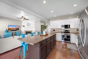 10294 N Carriage Ln, Cedar Hills, UT 84062 - Photo 11