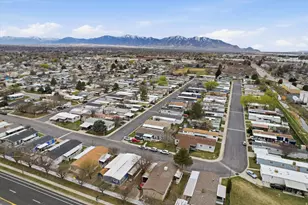 2749 S Hampton Park, West Valley, UT 84119 - Photo 31