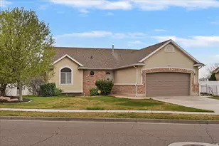 1857 W 2575 S, Syracuse, UT 84075 - Photo 1