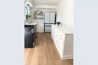 2873 E Pamela Dr, Cottonwood Heights, UT 84121 - Photo 5