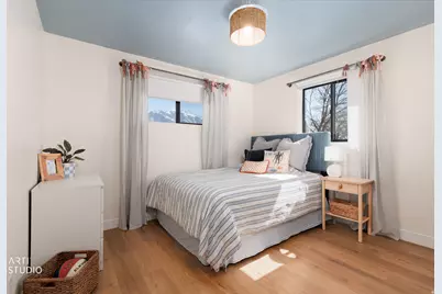 2873 E Pamela Dr, Cottonwood Heights, UT 84121 - Photo 15