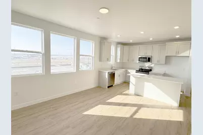 5249 W Reventon Dr S #204, South Jordan, UT 84009 - Photo 5