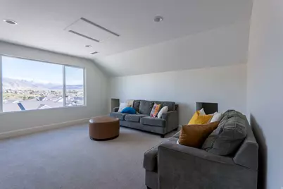 1079 W Ridgeside Ct S, South Jordan, UT 84095 - Photo 49