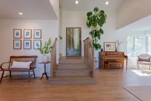 1079 W Ridgeside Ct S, South Jordan, UT 84095 - Photo 5