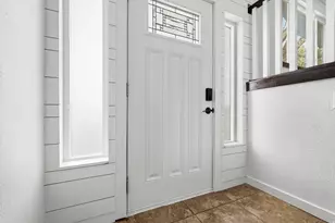 2049 W Hews Pl, Taylorsville, UT 84118 - Photo 5