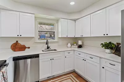 1390 Cross St, Ogden, UT 84404 - Photo 11