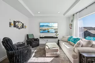 3807 S Greeley Cir W, Magna, UT 84044 - Photo 9