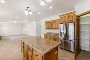 1817 W Mason Dr, Riverton, UT 84065 - Photo 15