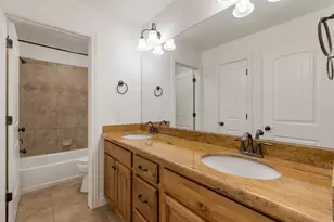 1817 W Mason Dr, Riverton, UT 84065 - Photo 37