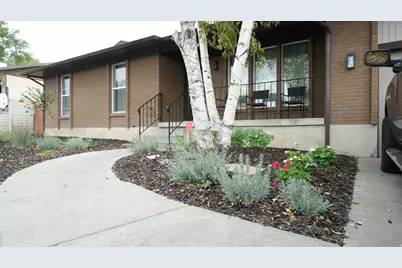 918 E Lazon Dr S, Sandy, UT 84094 - Photo 41