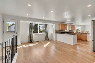 918 E Lazon Dr S, Sandy, UT 84094 - Photo 5