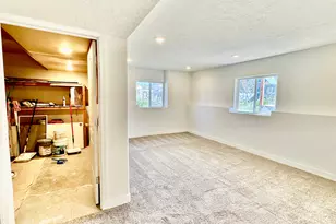 241 Sunstone Cir, Logan, UT 84321 - Photo 13