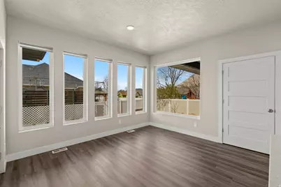1096 Valley Sage Dr, Springville, UT 84663 - Photo 13