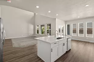 1096 Valley Sage Dr, Springville, UT 84663 - Photo 17