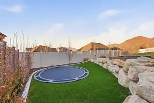 194 W Meadow Lark Ln, Elk Ridge, UT 84651 - Photo 45