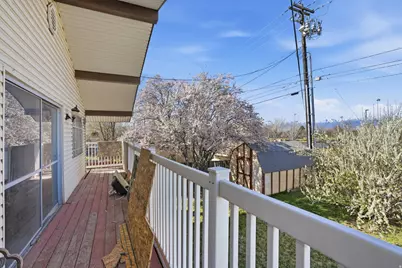 10106 S Peony Way, Sandy, UT 84094 - Photo 27