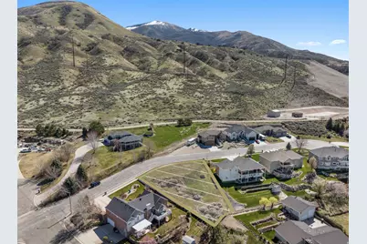 2510 S Elm Grove Dr W, Perry, UT 84302 - Photo 15