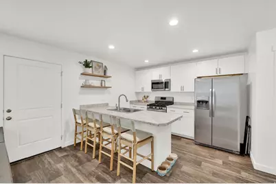 228 E Hummingbird Ct, Saratoga Springs, UT 84045 - Photo 9