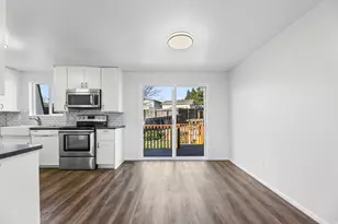 1105 E Webster Dr S, Sandy, UT 84094 - Photo 7