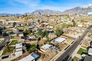 1105 E Webster Dr S, Sandy, UT 84094 - Photo 43