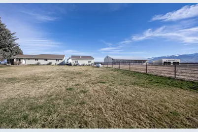 1981 S Main St, Lewiston, UT 84320 - Photo 25