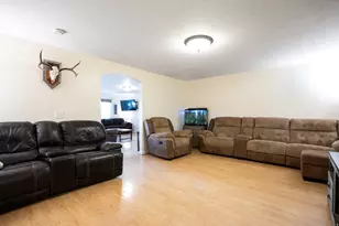 1981 S Main St, Lewiston, UT 84320 - Photo 11