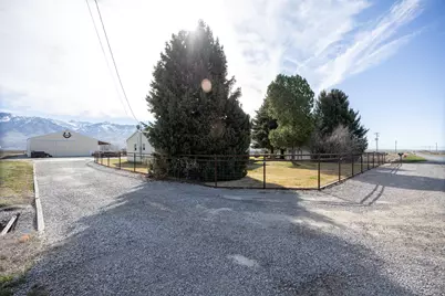 1981 S Main St, Lewiston, UT 84320 - Photo 15