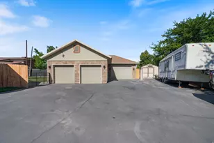 5572 S Avalon Dr, Murray, UT 84107 - Photo 31